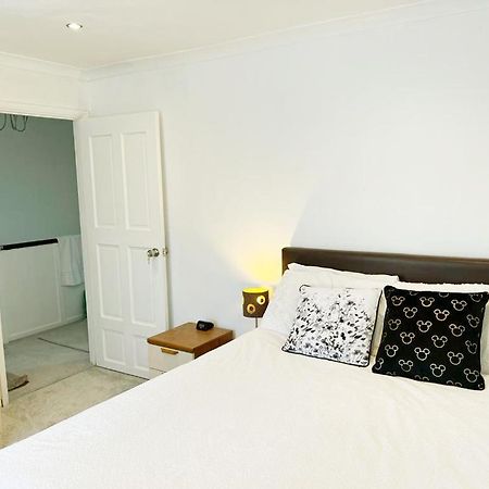 Blessings Of Peace Home Away From Home Cardiff Exteriér fotografie