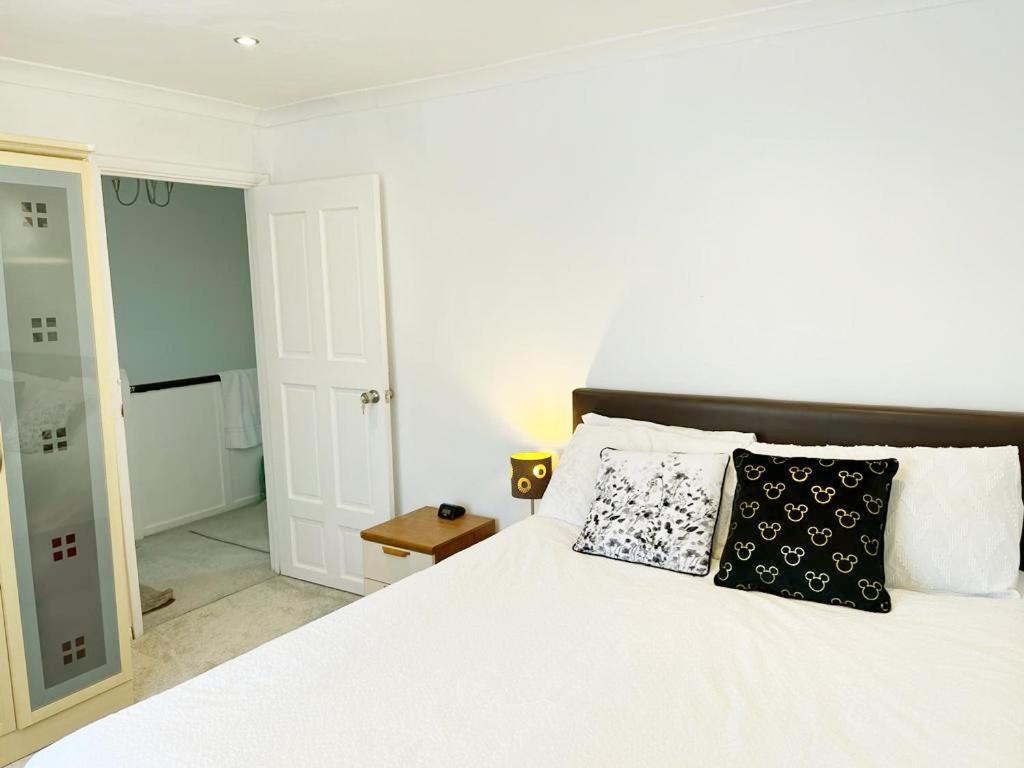 Blessings Of Peace Home Away From Home Cardiff Exteriér fotografie
