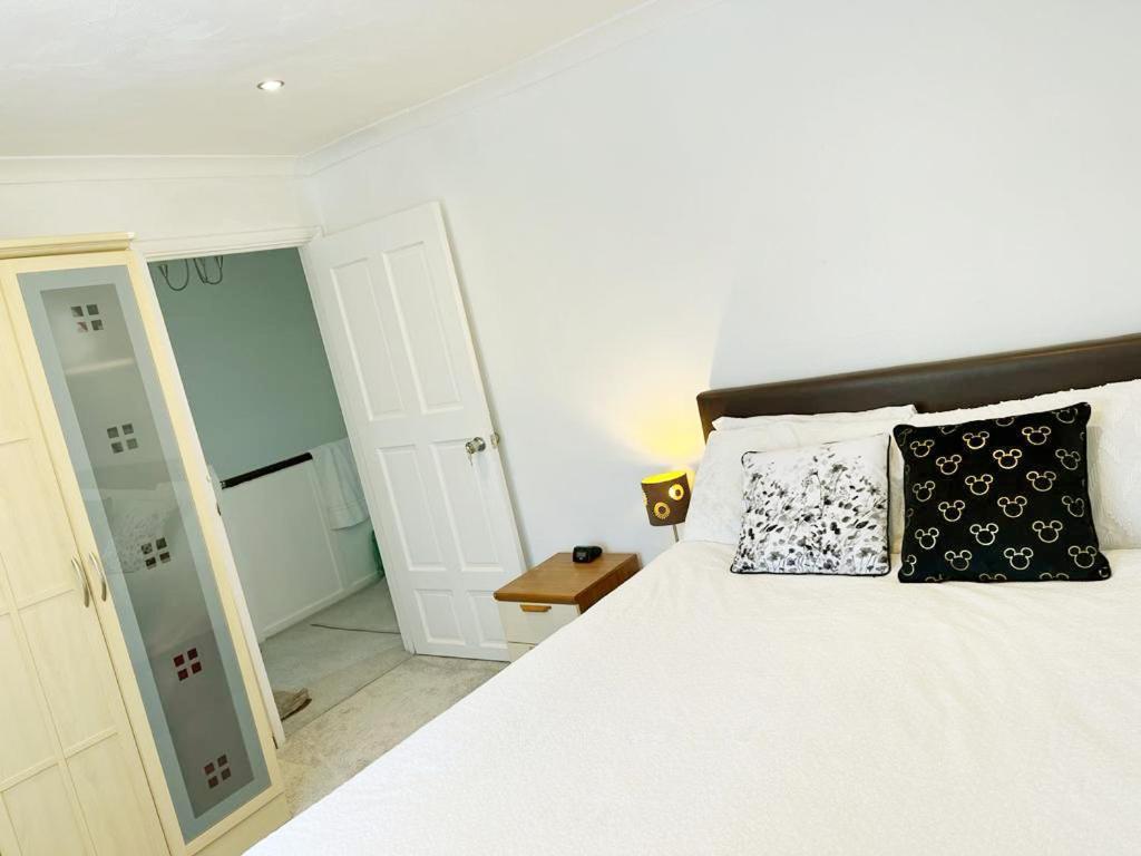 Blessings Of Peace Home Away From Home Cardiff Exteriér fotografie