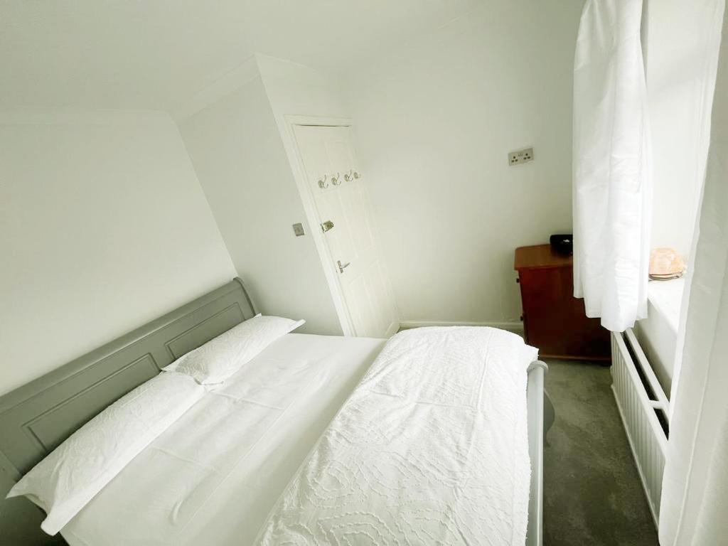 Blessings Of Peace Home Away From Home Cardiff Exteriér fotografie