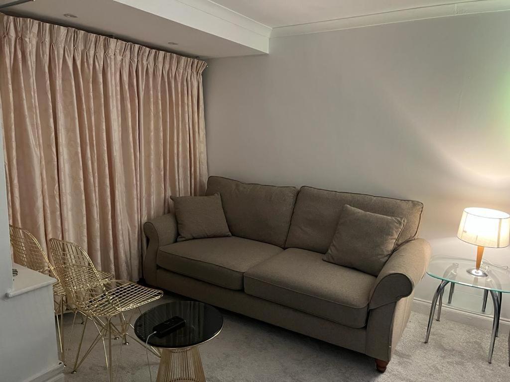 Blessings Of Peace Home Away From Home Cardiff Exteriér fotografie